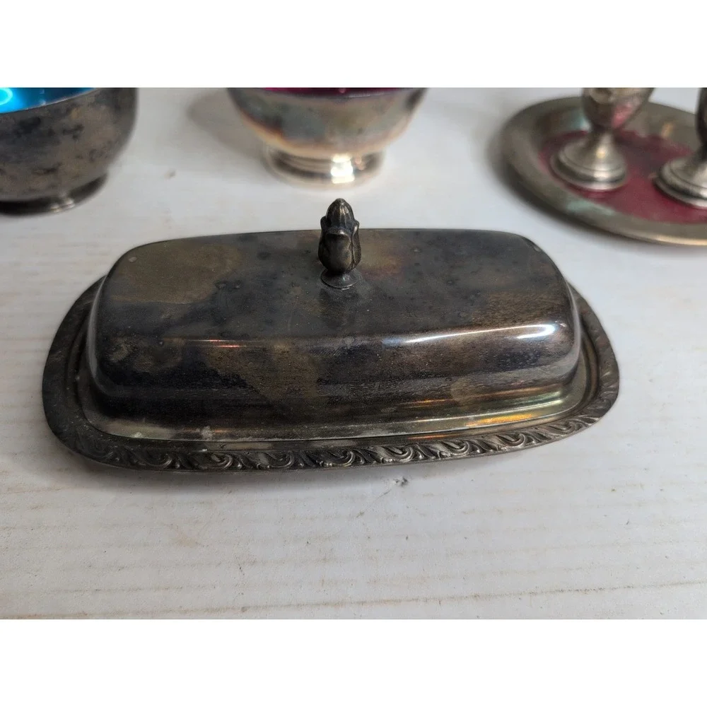 Mixed Lot Of Vtg Silver Dishes Butter w/ Lid, Salt Pepper Shakers Newport Oneida